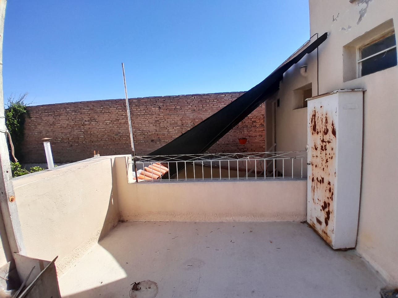 WhatsApp Image 2025-10-16 at 14.13.50 (1)