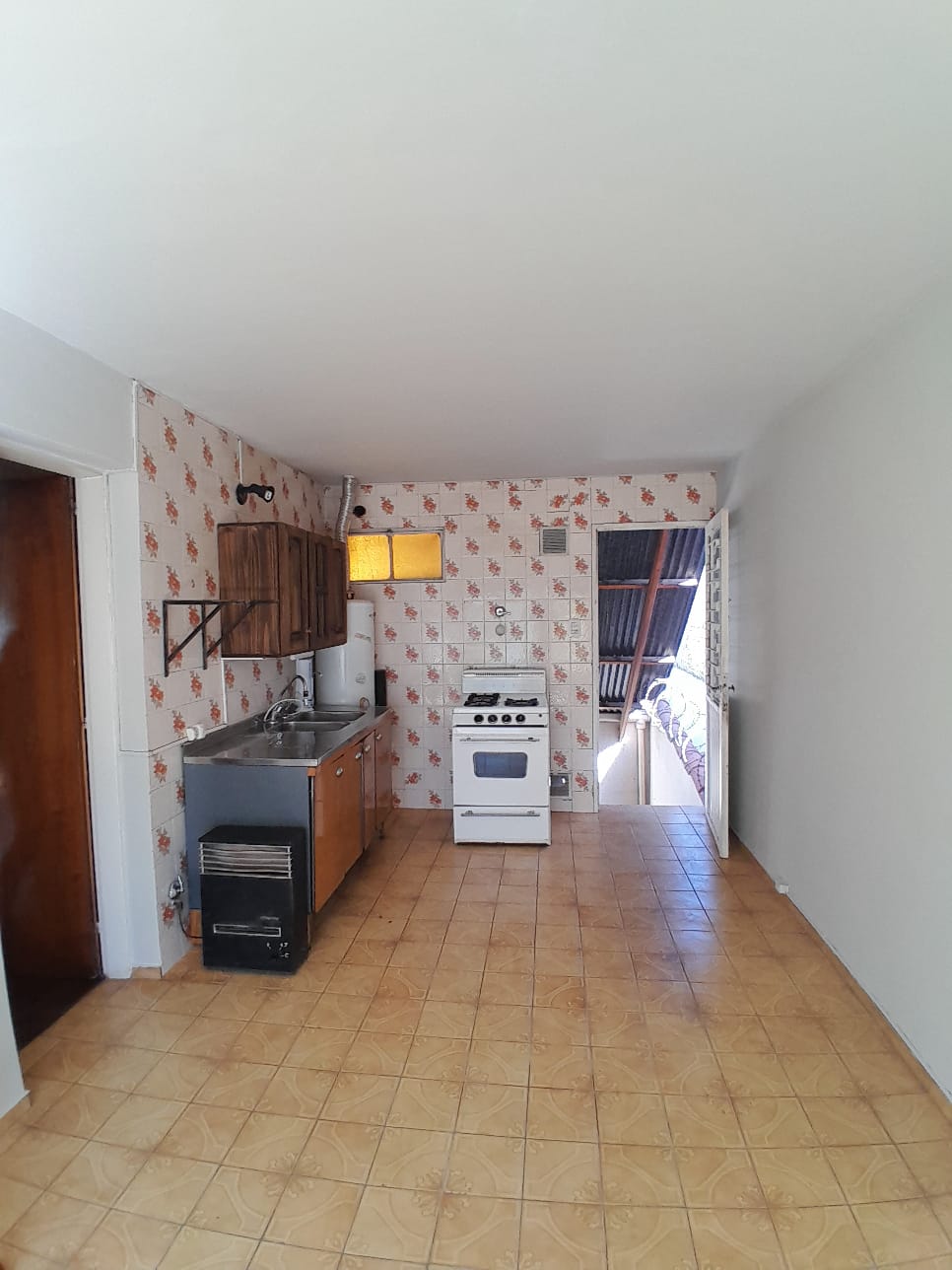 WhatsApp Image 2025-10-16 at 14.13.51 (3)