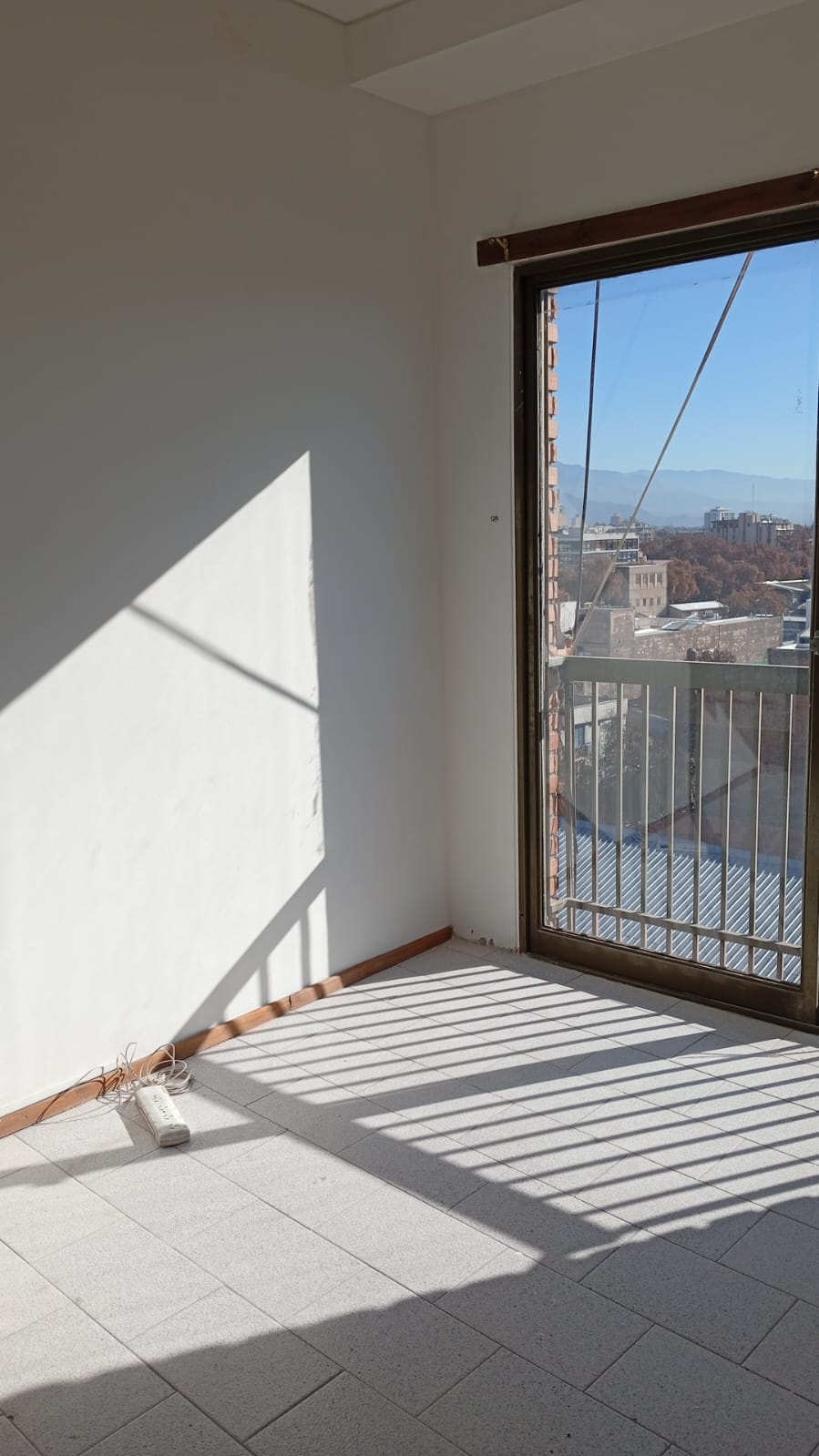 WhatsApp Image 2025-10-16 at 14.21.23 (1)